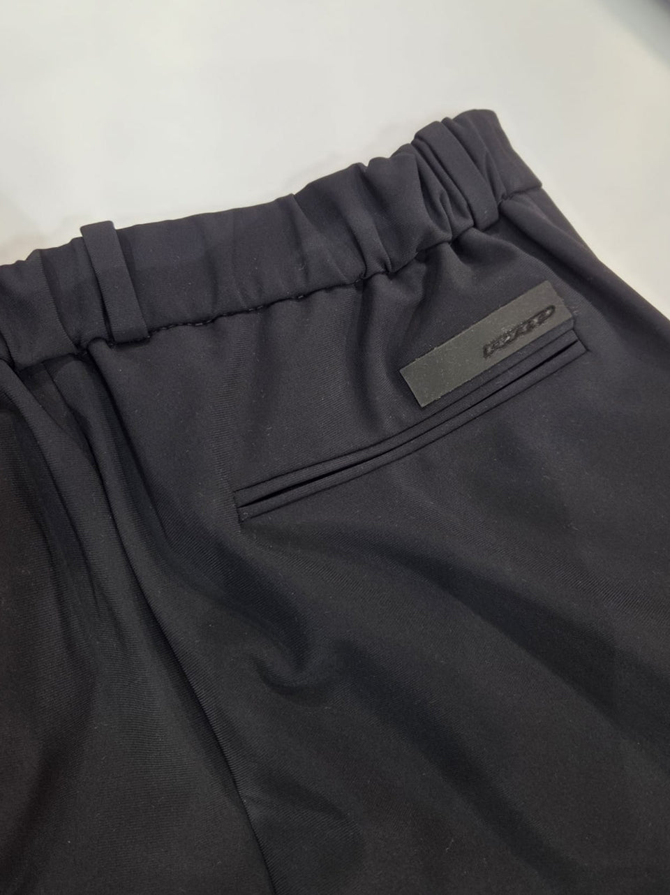 jo panta elastico dietro vita