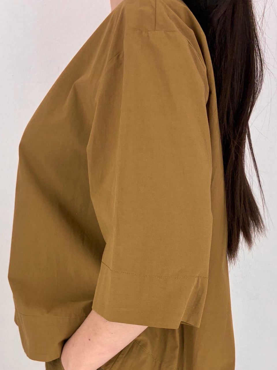 camicia apertura al retro