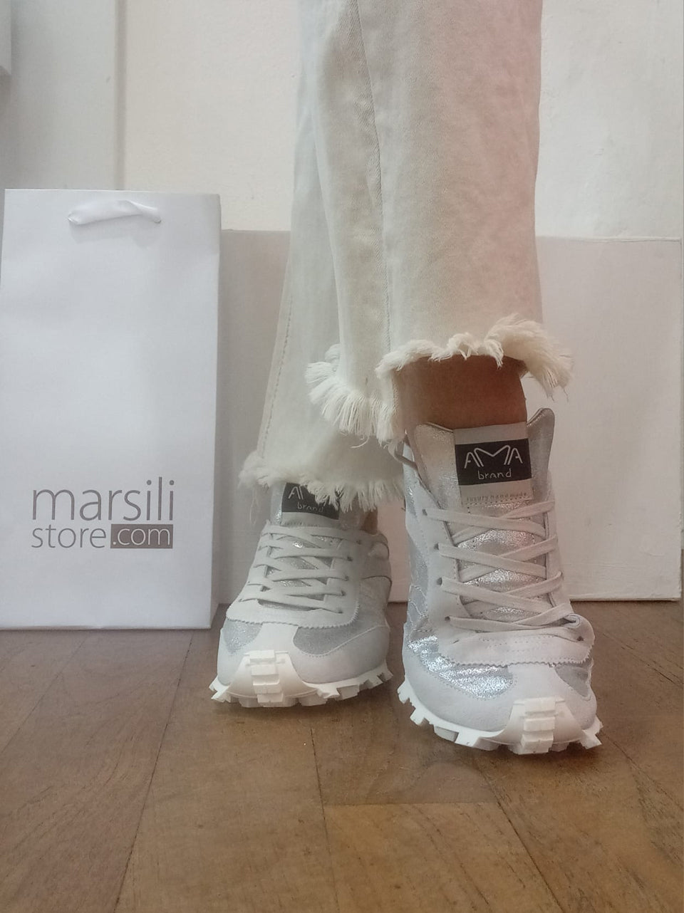 sneakers atletic