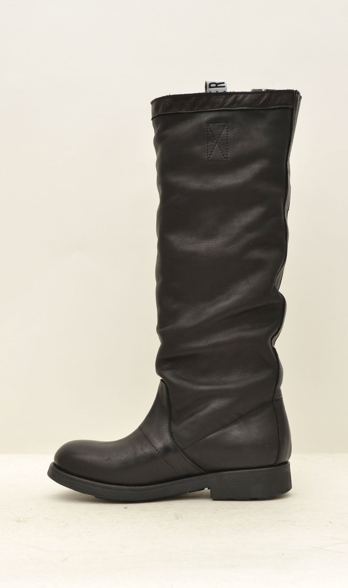 16909 VIKE BLACK BIKKEMBERGS