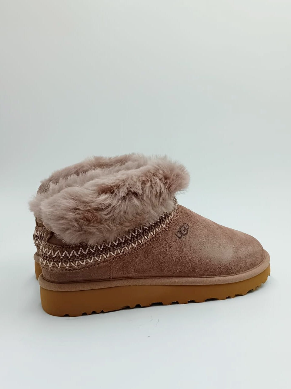 classic mini crescent CLASSIC MINI CRESCENT CARIBU Ugg