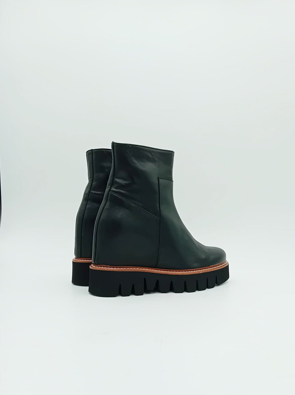 stivaletto con zeppa interna suola colorata DI\25181 NERO MICHAEL DASS