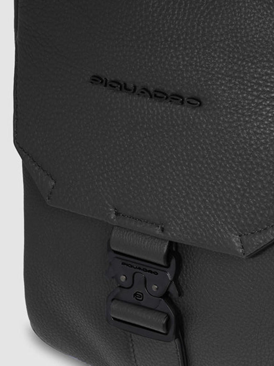 tracolla piccola tan CA3084S135 NERO PIQUADRO