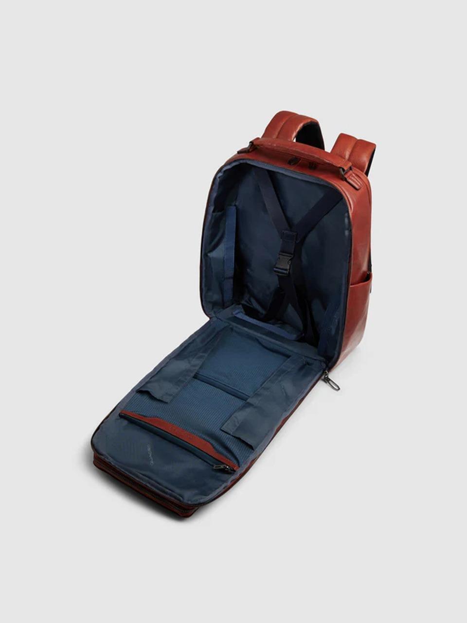 zaino 14'' in pelle bufalo CA7021S141 CUOIO PIQUADRO