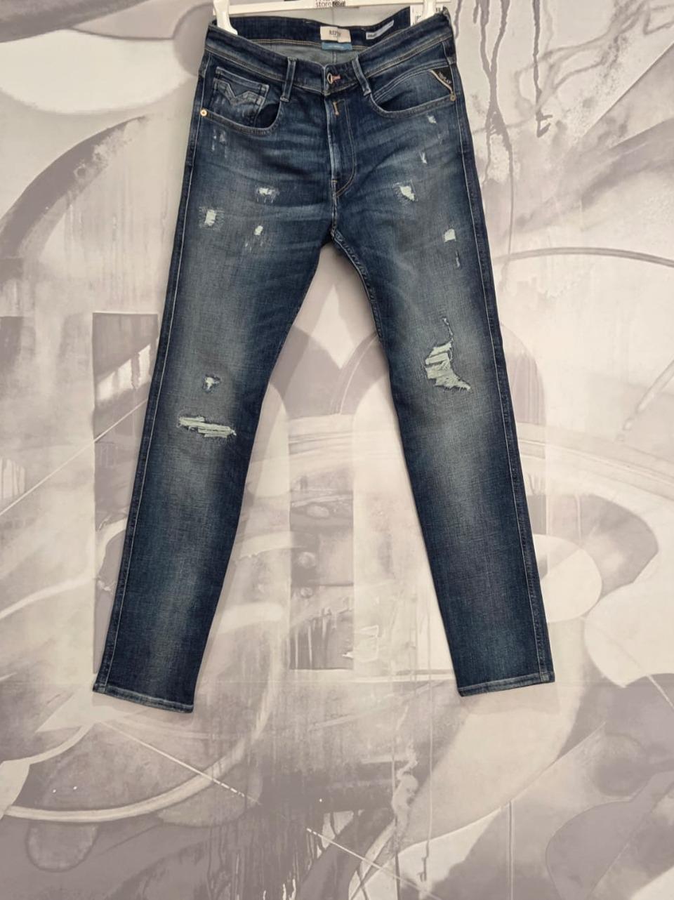 ambass rotture M914Q141102 009 replay