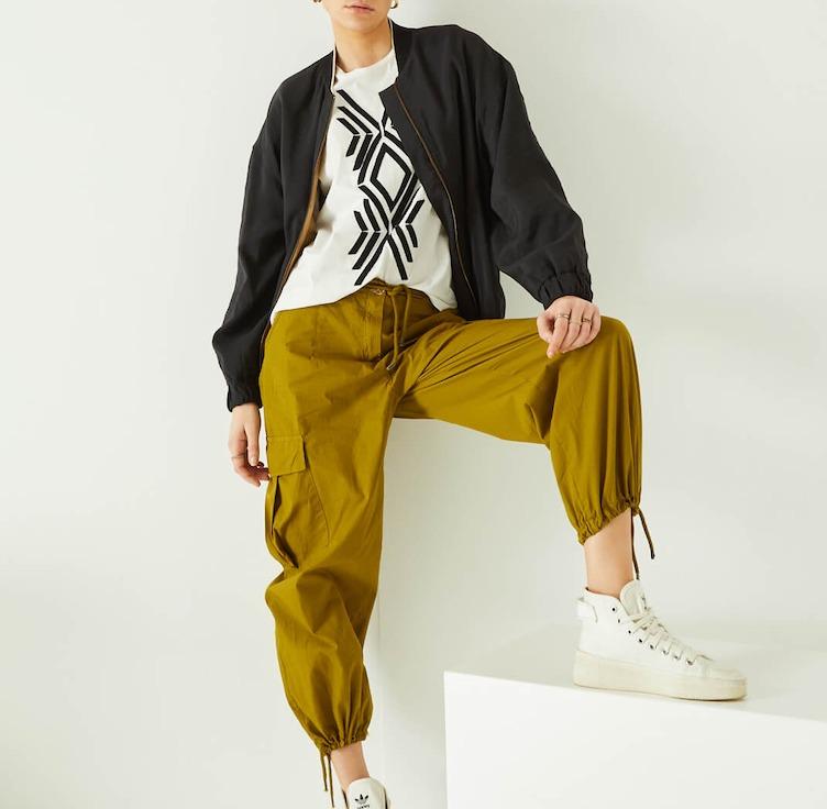 V33A0104 AE014 O Souvenir