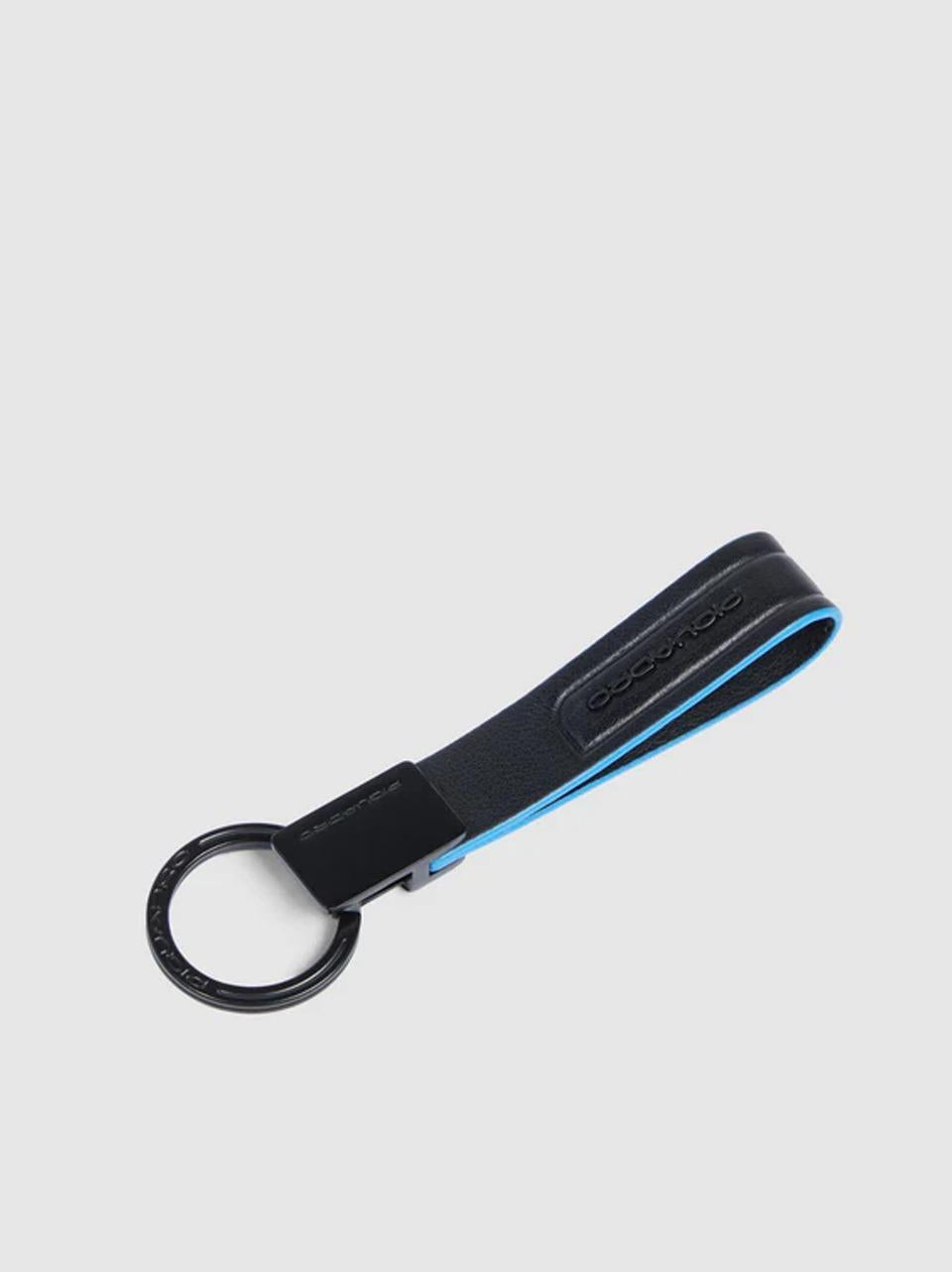 portachiavi con anello PC4855S138 NERO PIQUADRO