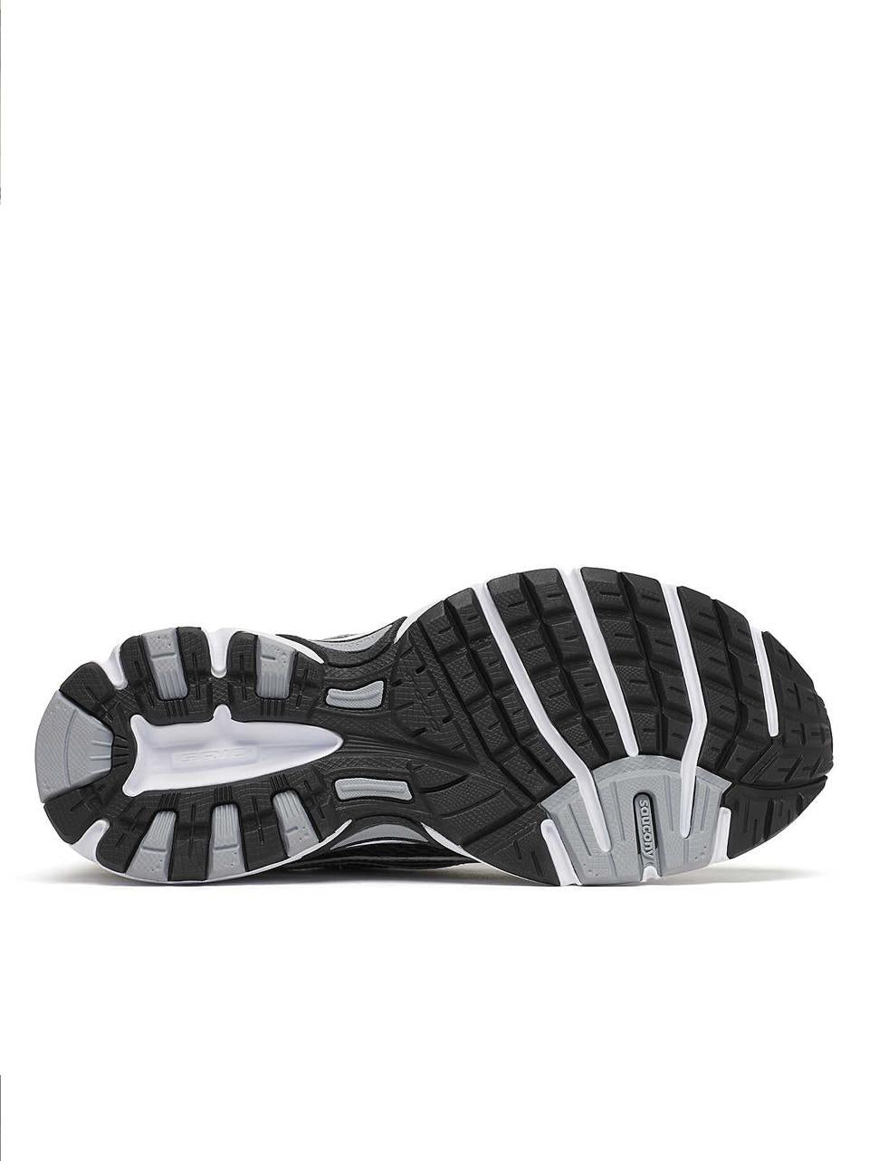 rade millenium S60812-7 BLACK SILVER SAUCONY
