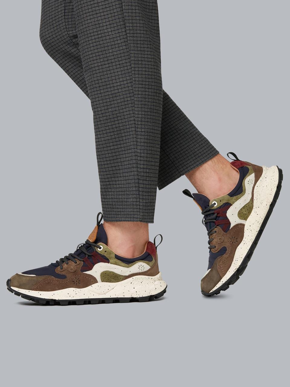 yamano 3 YAMANO 3. 3D31 BROWN FLOWER MOUNTAIN