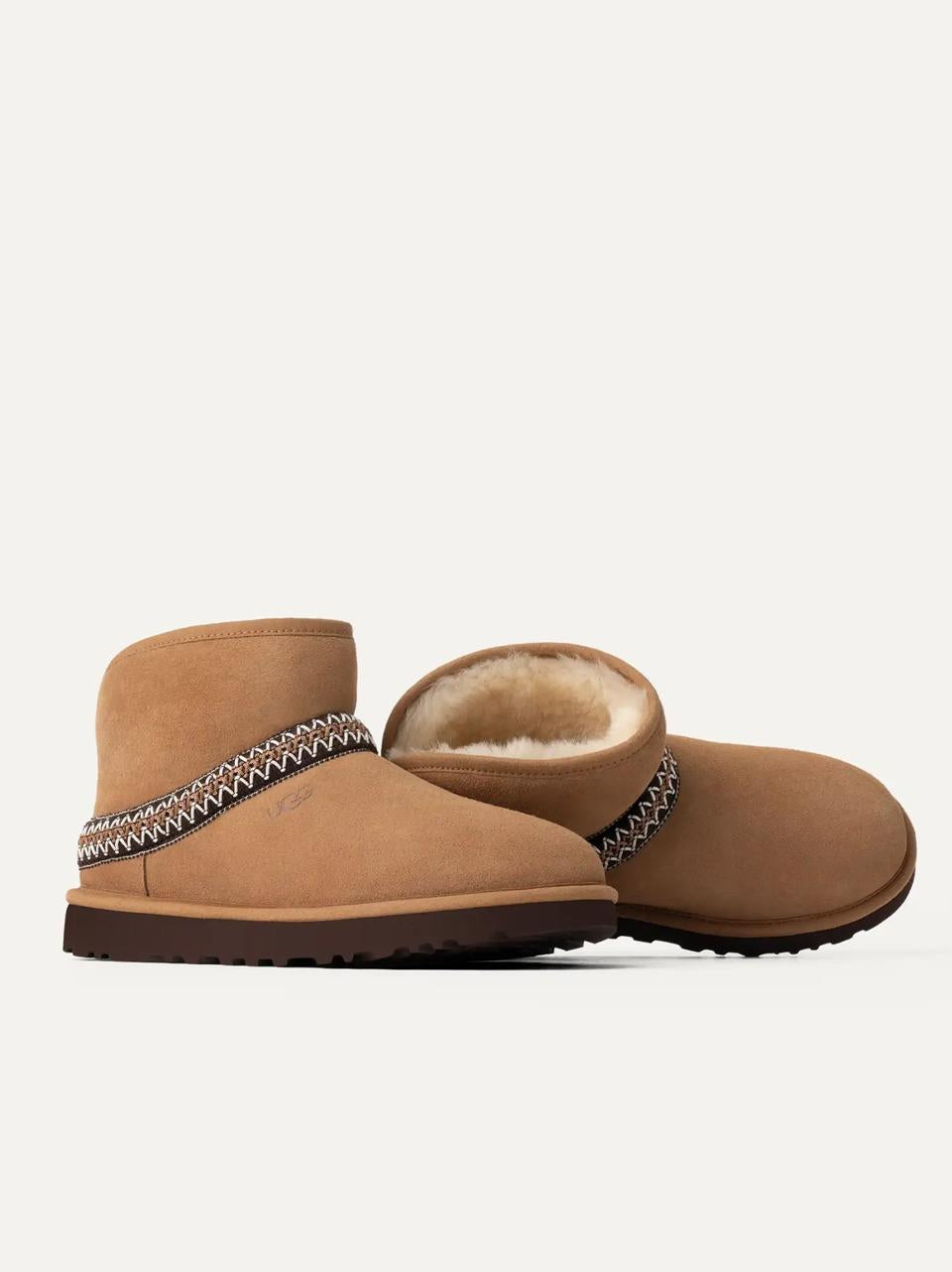 CLASSIC MINI CRESCENT CHESNUT Ugg