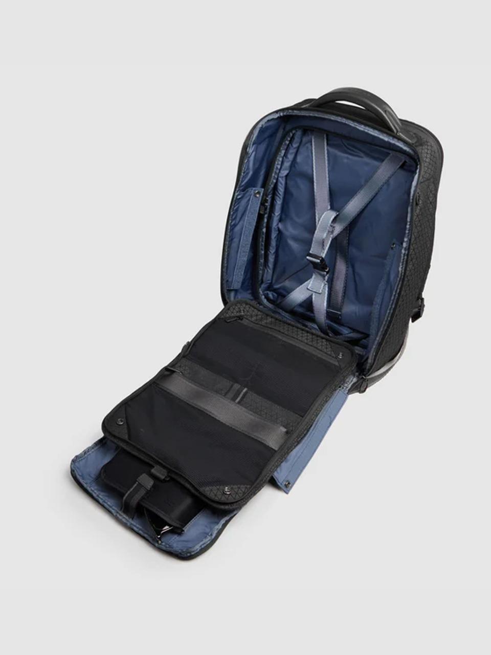 zaino convertibile 15,6'' espandibile CA6829W139 NERO PIQUADRO