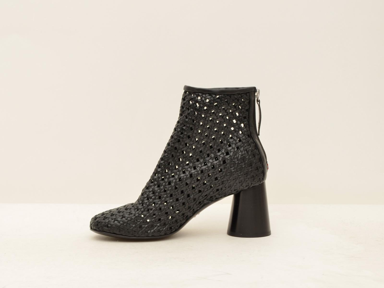 ACE 31 NERO HALMANERA