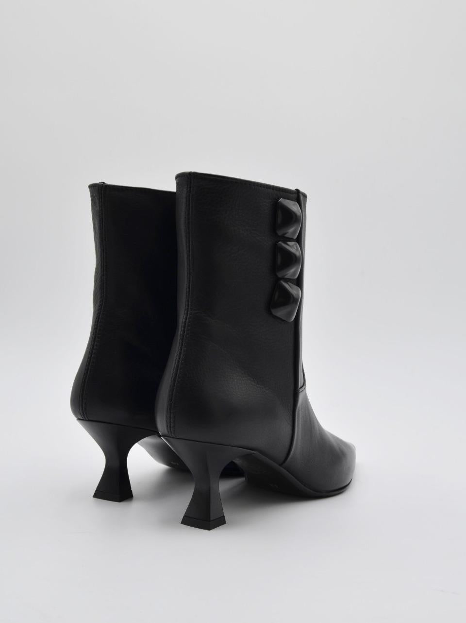 stivaletto tacco h 40mm D25126 NERO MICHAEL DASS