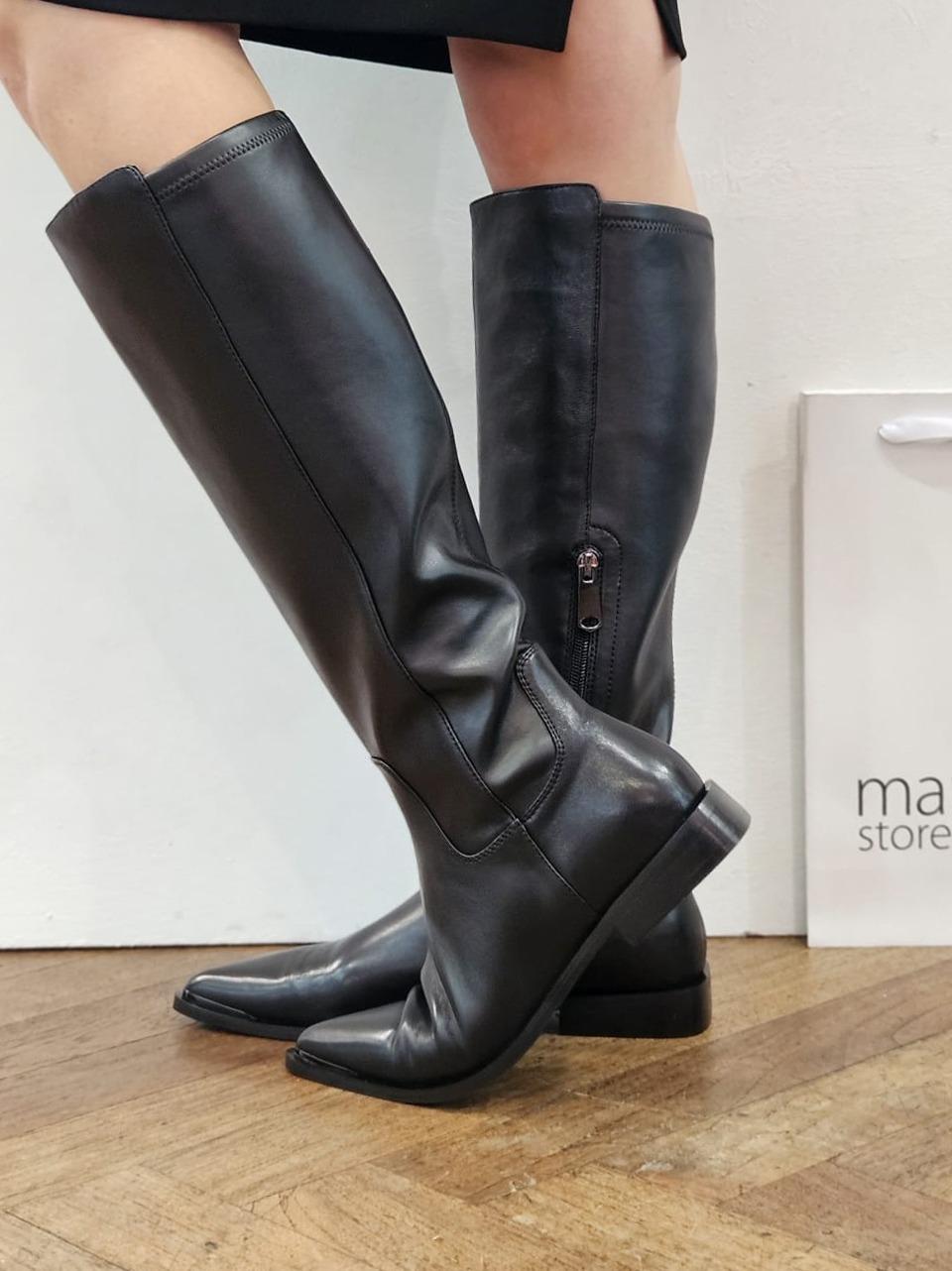 PE2590 NERO GIANNI RENZI