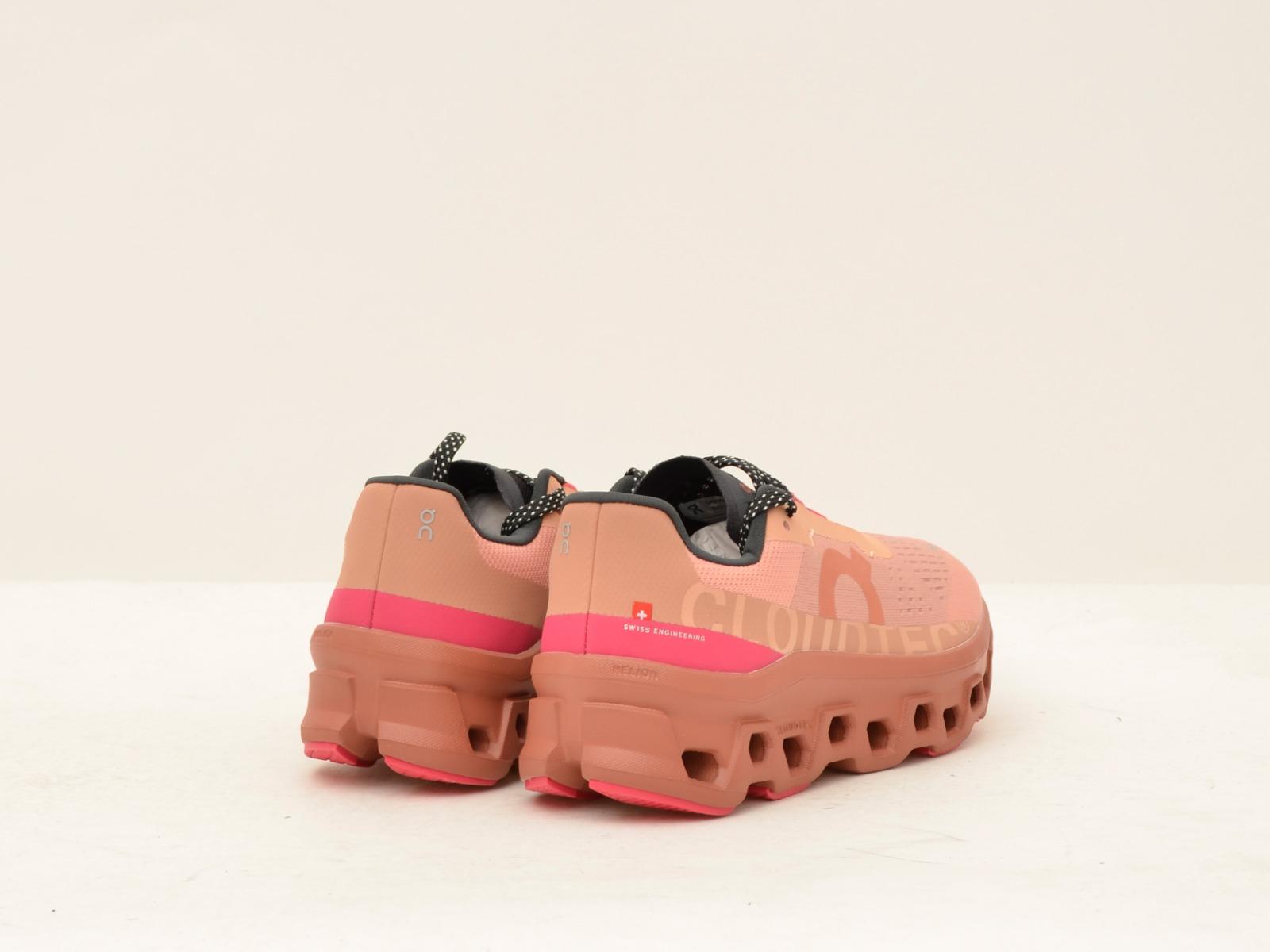 CLOUDMOSTER EXCLUSIVE 6198283ROSE CHORK on