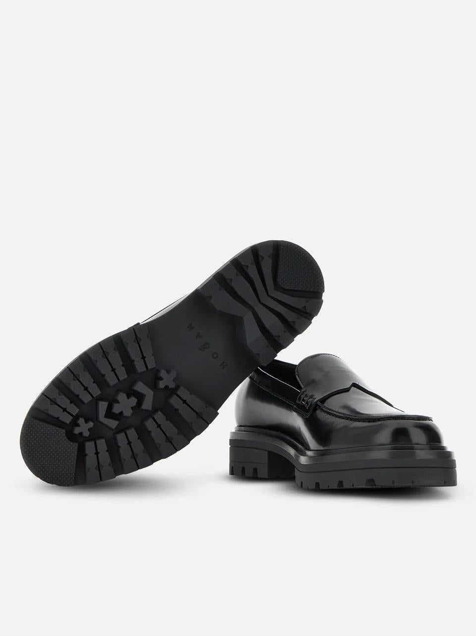 mocassino con passante HXM6730FM90SXGB999 NERO HOGAN