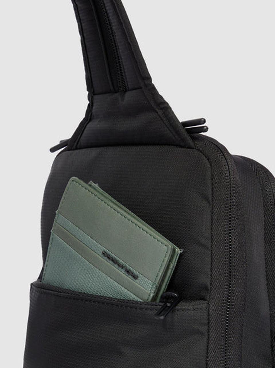 monospalla zainabile arne CA6694S125 NERO PIQUADRO