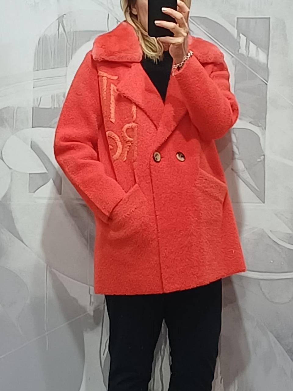 tina giaccone in maglia 4742 57 MONTEREGGI
