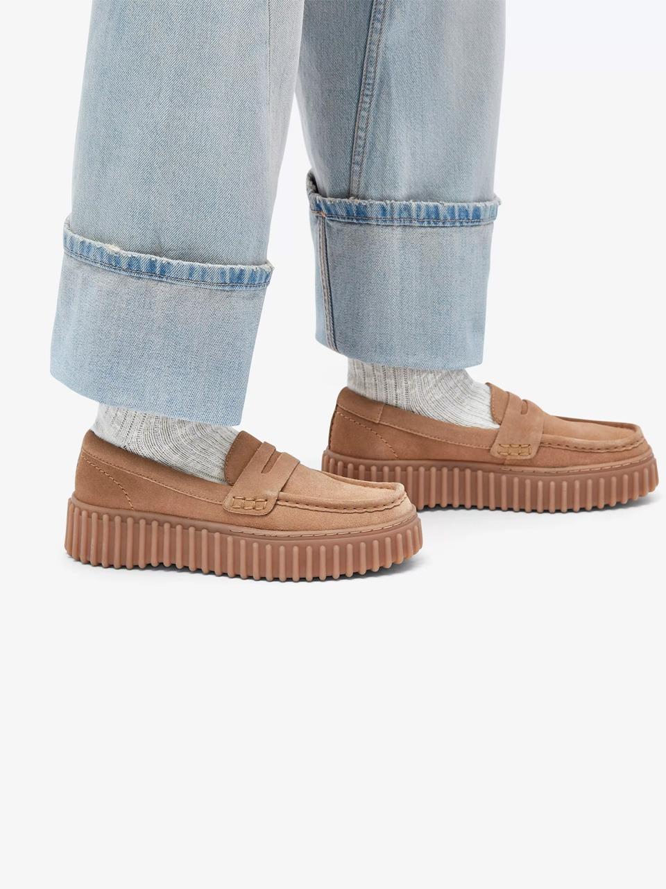 TORHILL PENNY LIGHT TAN Clarks