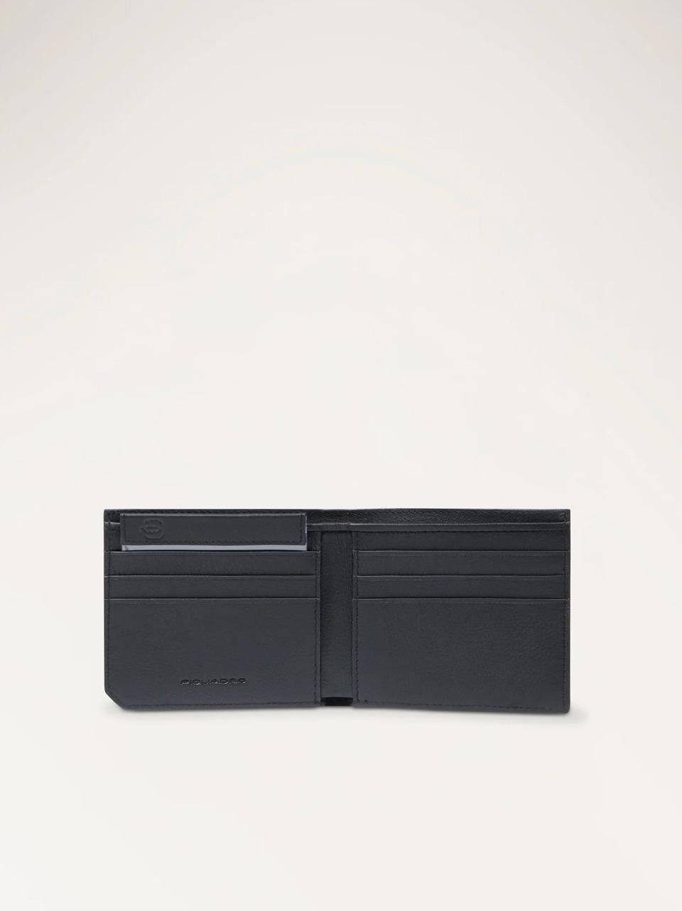 portafogli con porta carte PU3892W137 NERO PIQUADRO