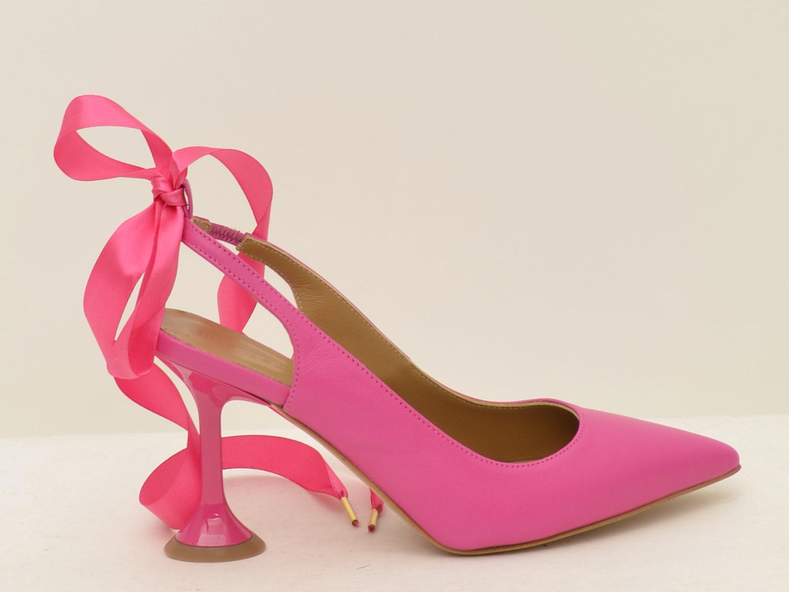 457-11-P084 FUXIA EMANUELLE VEE