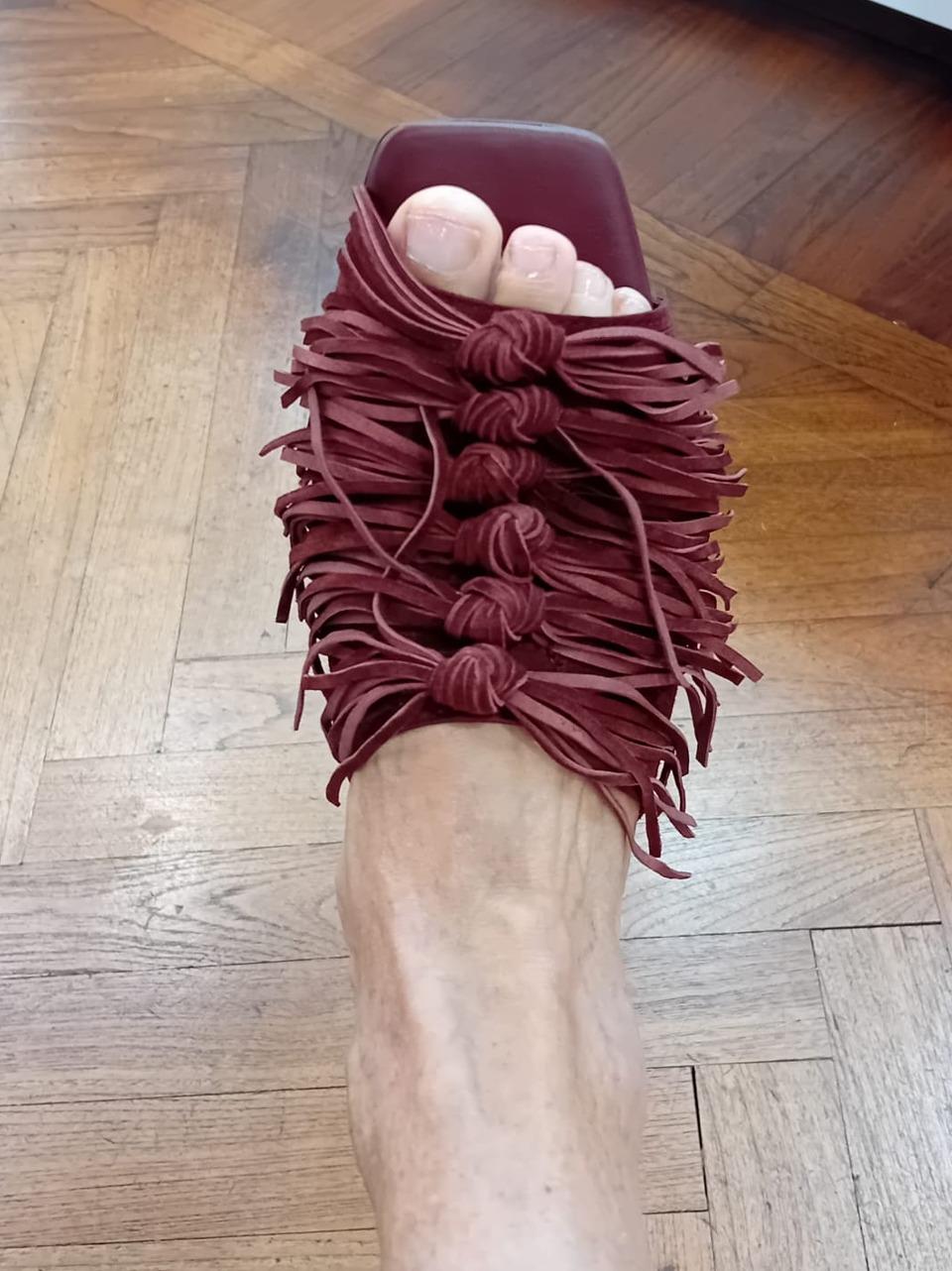 sabot spuntato con frange BRIGITTE MARSALA ASH