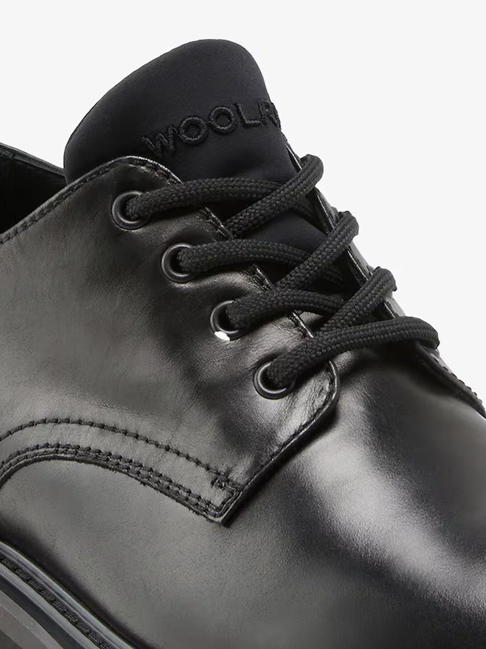 derby liscio M232.070 NERO WOOLRICH