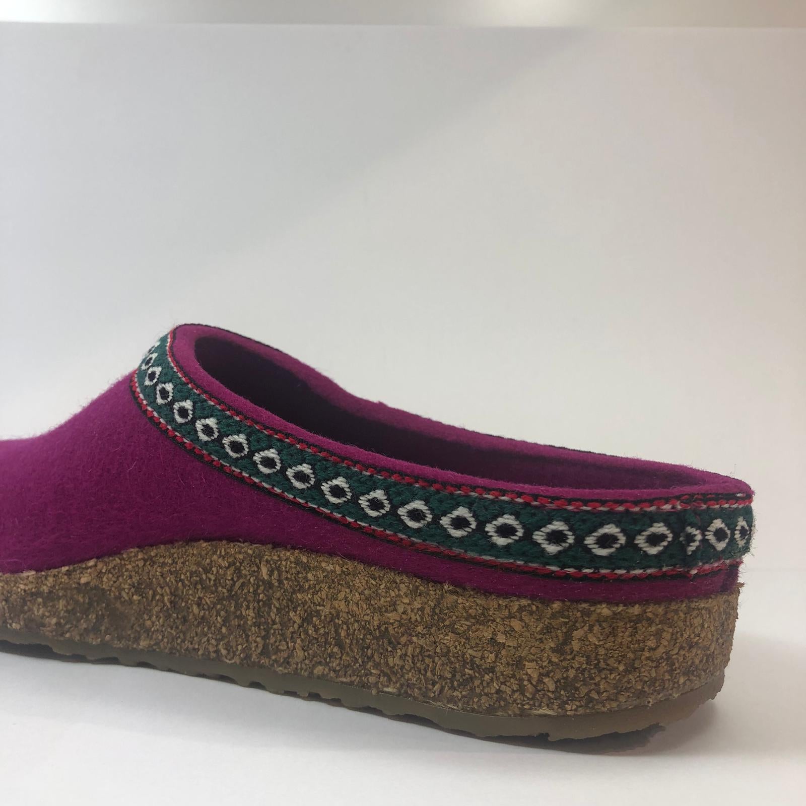 71100122 KARDINAL HAFLINGER