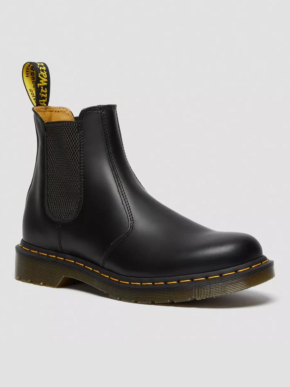2976 ys beatles cucitura gialla smooth 2976YS22227001 BLACK Dr Martens