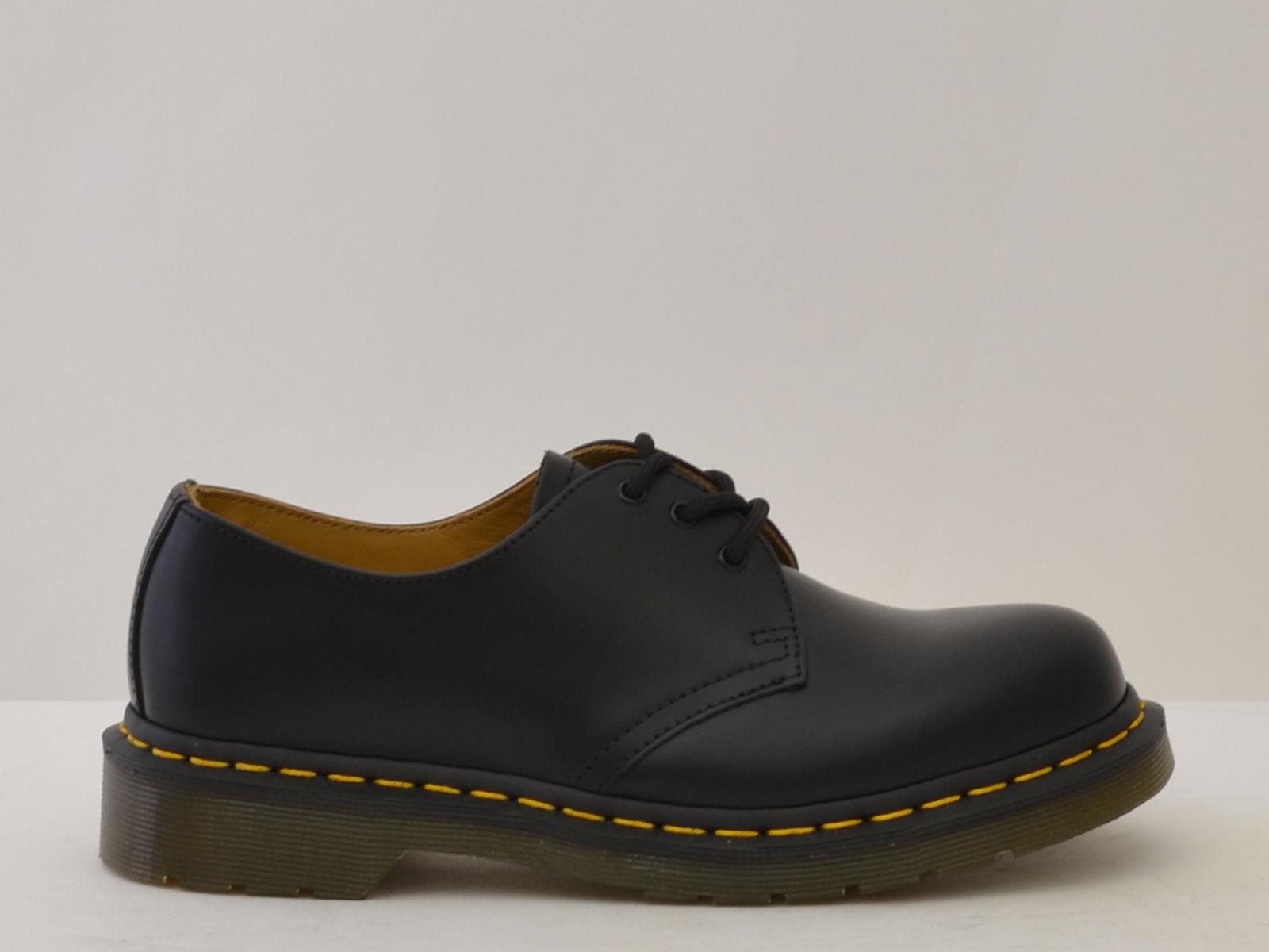 1461 derby 3 fori cucitura gialla smooth 1461 11838002SMOOTH BLACK Dr Martens