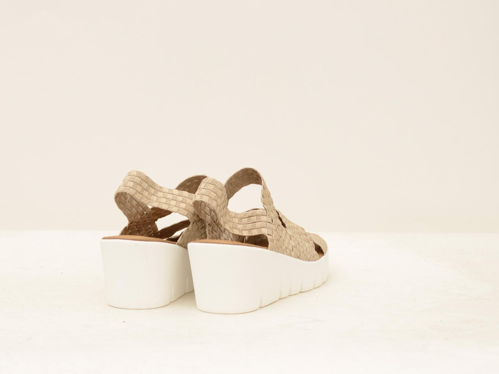 BUTTERCUP LIGTH GOLD bernie mev