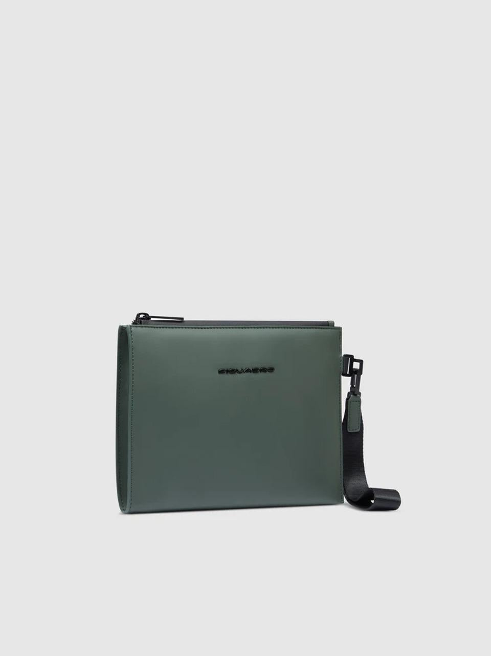 pochette C6833C2OW VERDE PIQUADRO