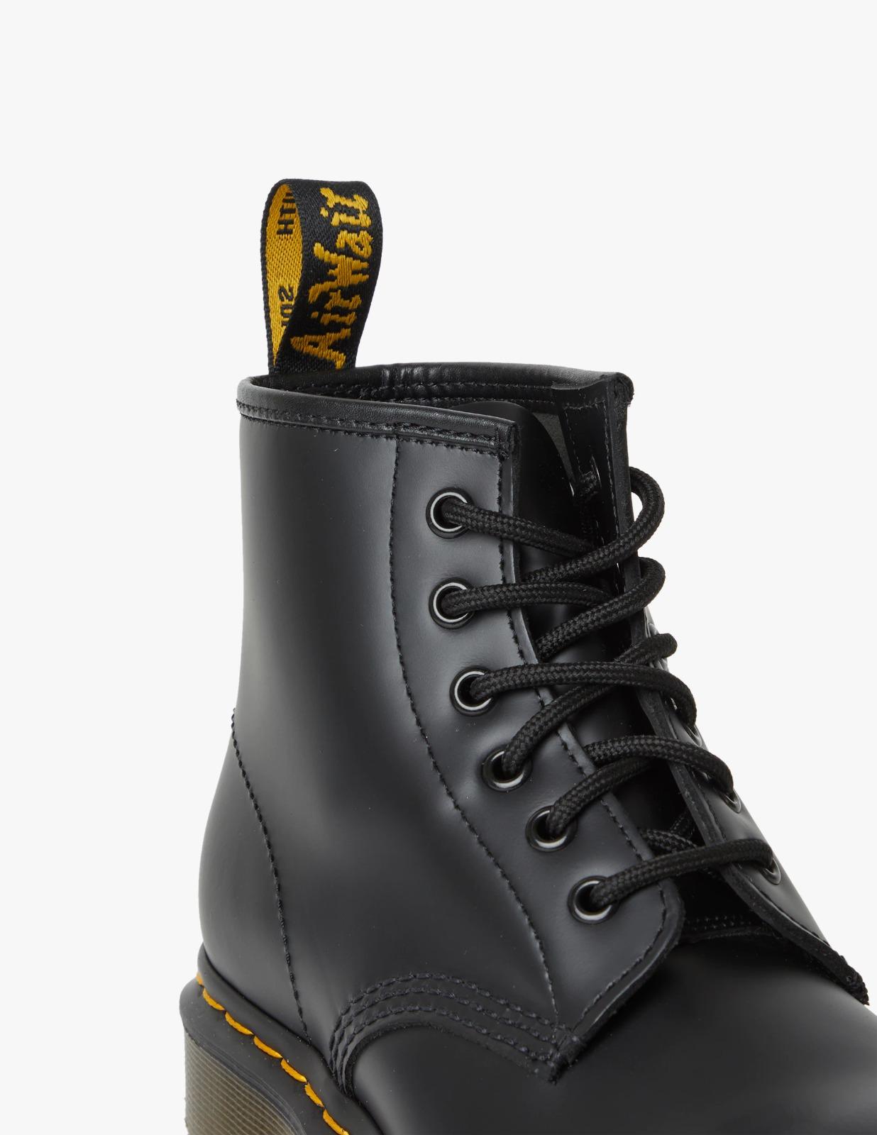 101 ys anfibio 6 afori cucitura gialla smooth 101YS26230001 BLACK Dr Martens