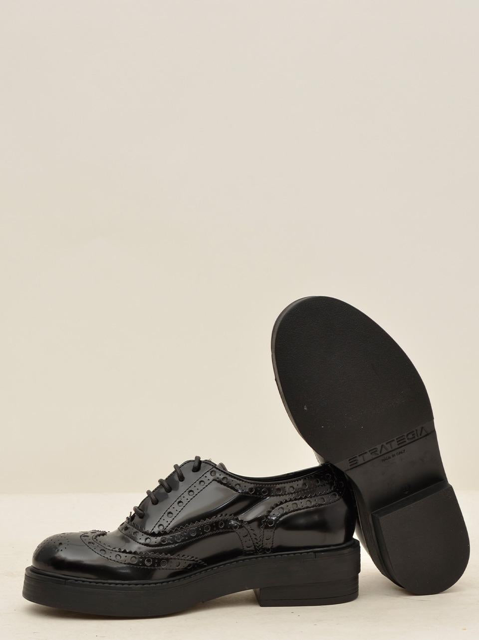 A5818 NERO STRATEGIA