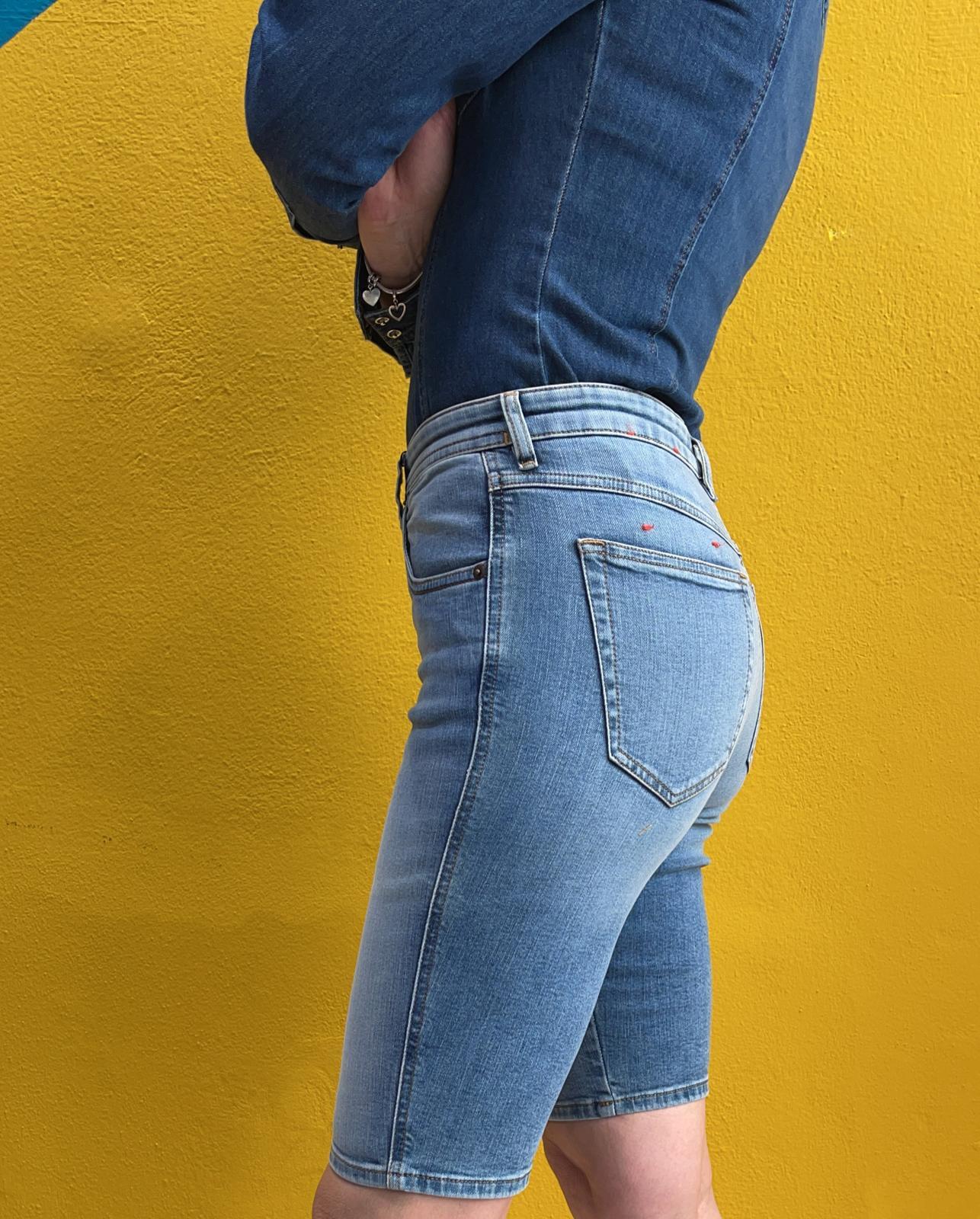 DE GINNY A04914 0EGAL DIESEL