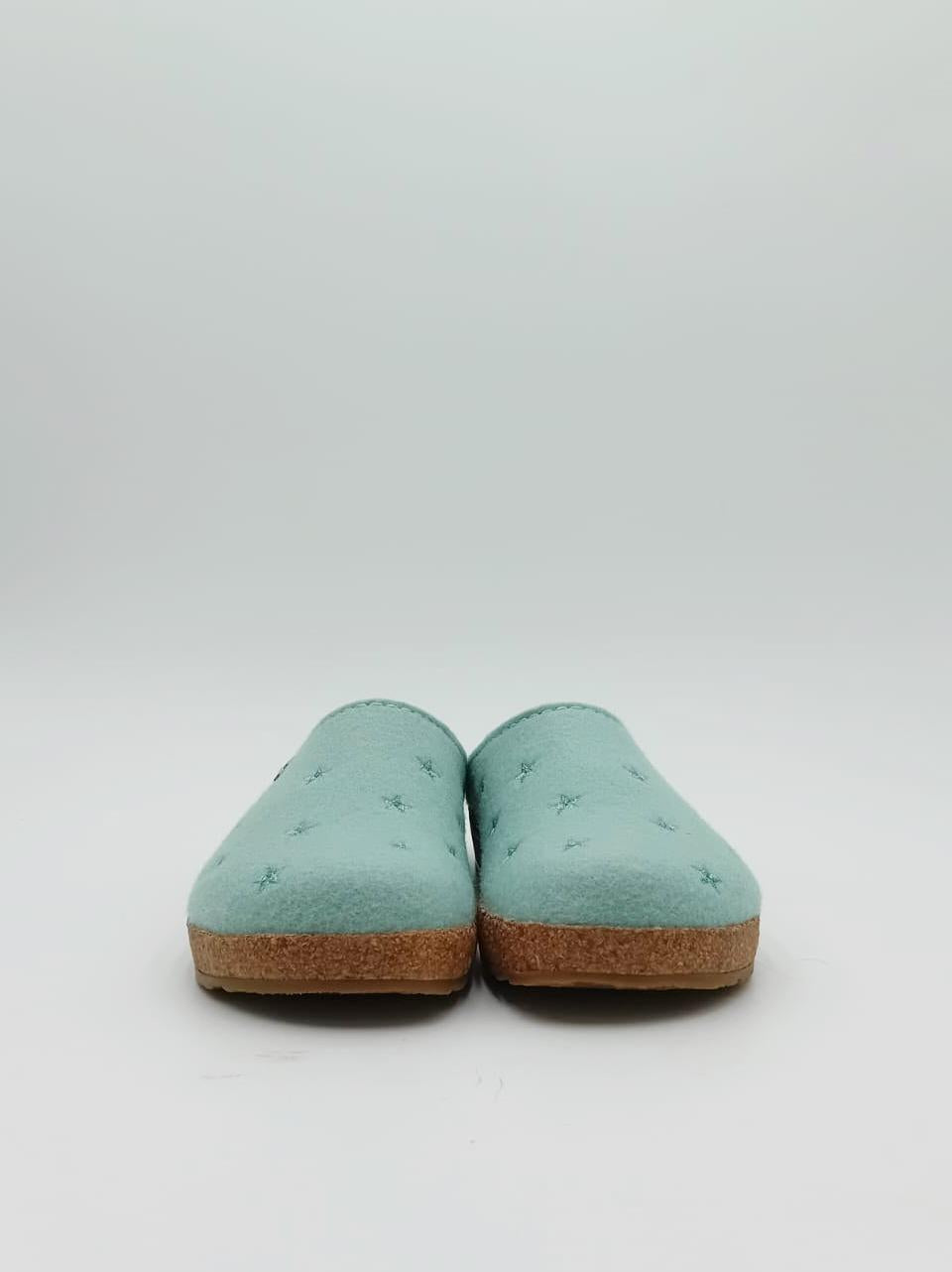 741032122 CELESTE HAFLINGER