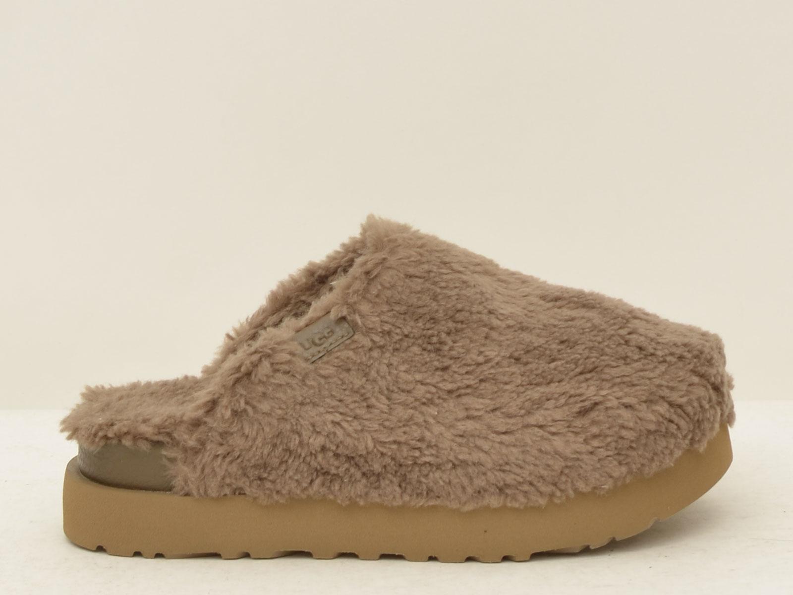 UGSFUZZSHCK1121634W HICKORY Ugg