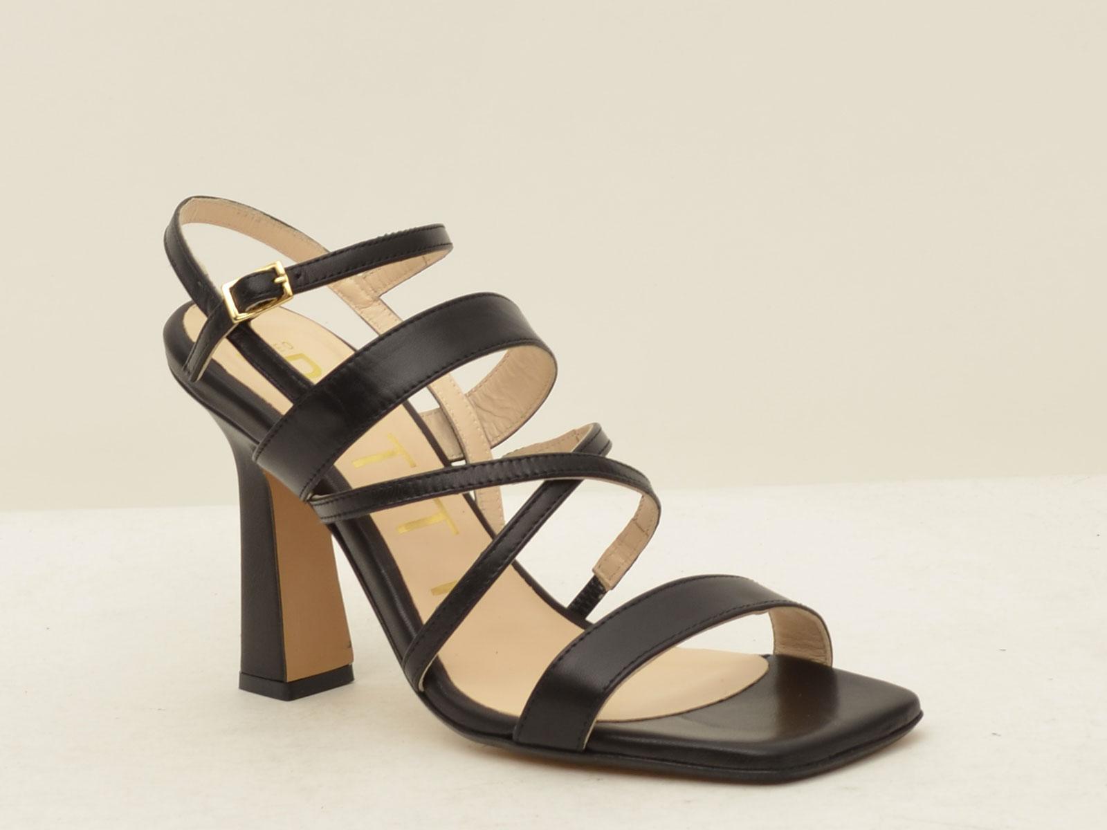 1641 NERO MATTEO PITTI