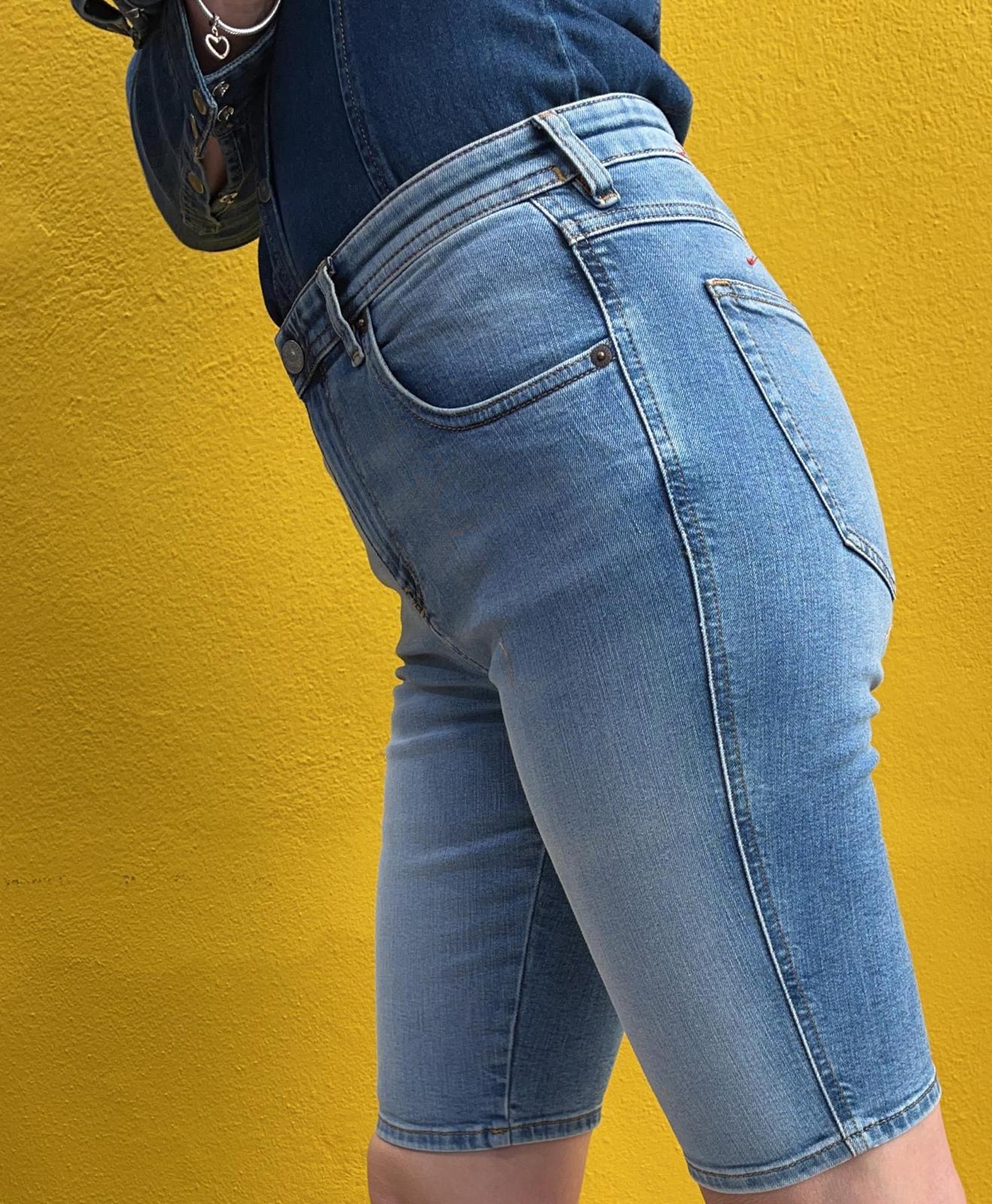 DE GINNY A04914 0EGAL DIESEL