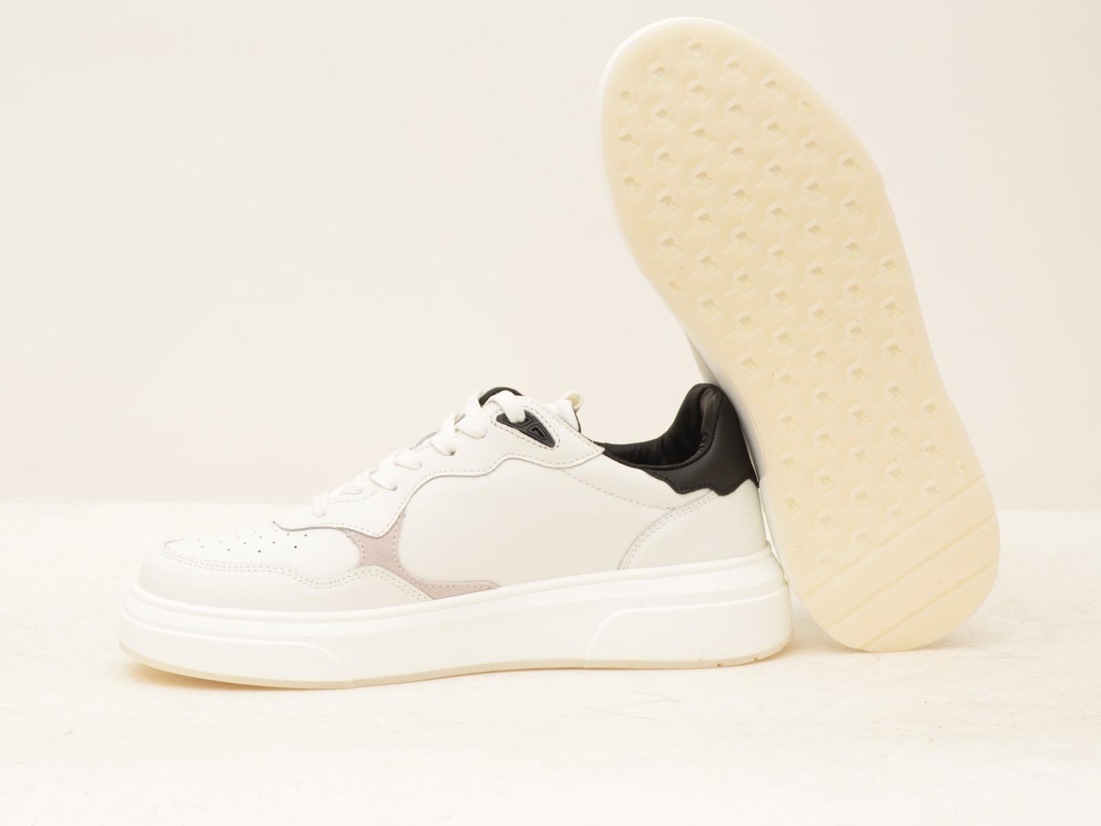 18 137 BIANCO\NERO JOHN RICHMOND