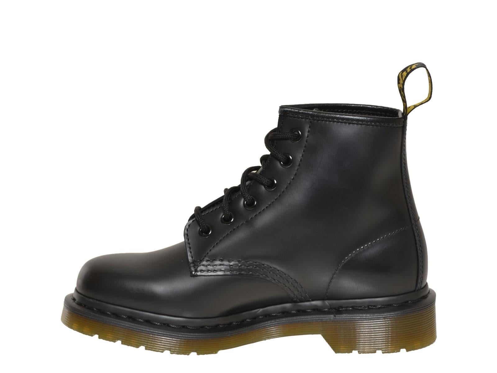 101-10064001 BLACK Dr Martens