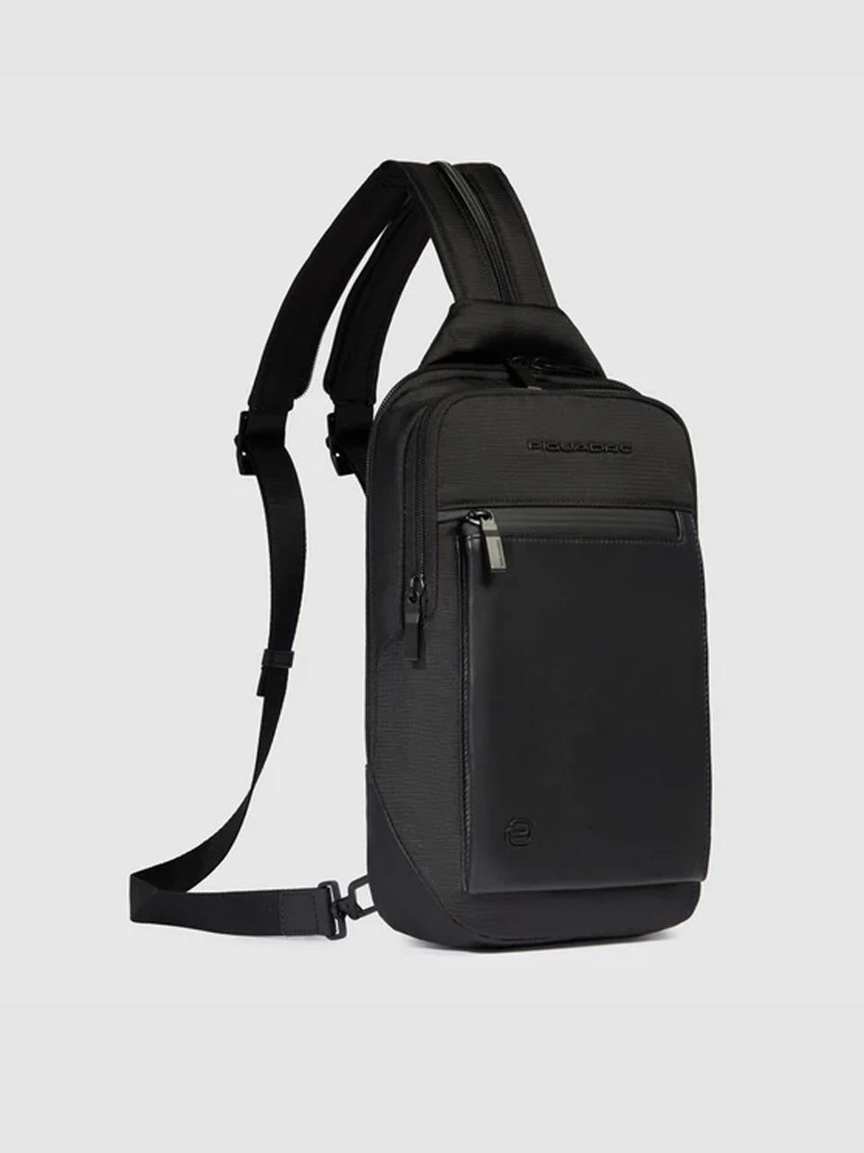 monospalla zainabile orion CA6625S136 NERO PIQUADRO