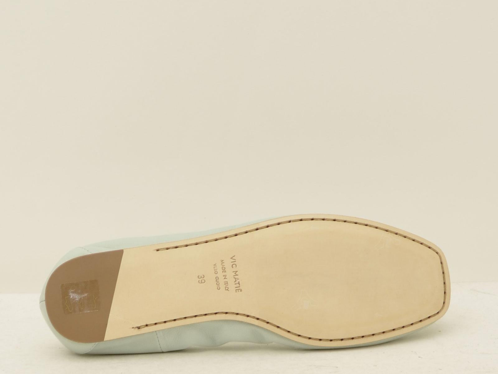 4004 TIFFANY VIC MATIE'