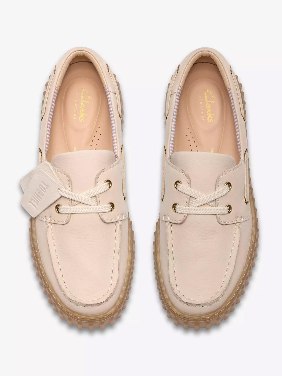 barca fondo alto TORIN BOOT CREAM Clarks