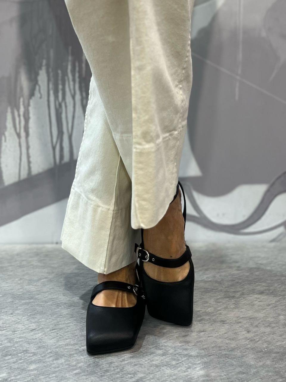 1G3554DG34G200 BLACK VIC MATIE'