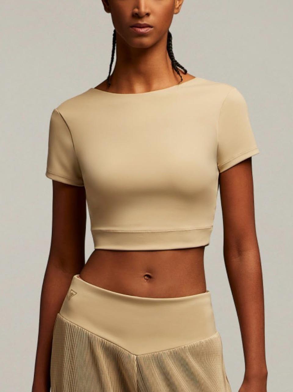 top cropped EMILY NATU MACRON