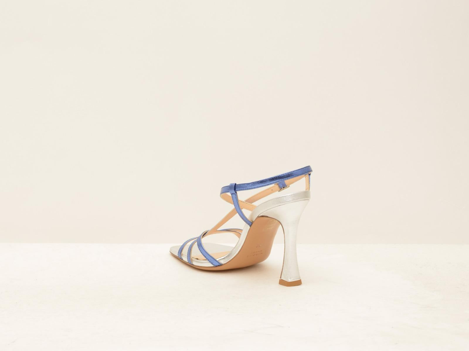 26102 AVIO\ARGENTO MATTEO PITTI