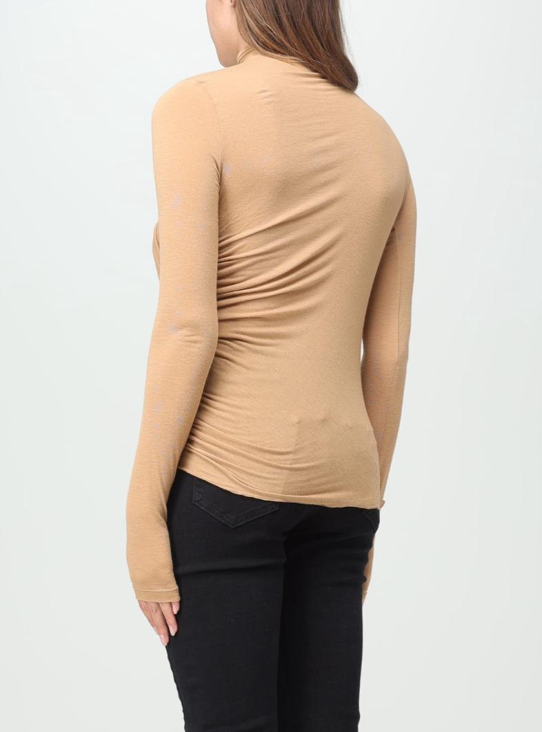 MG003 NU SImona CORSELLINI