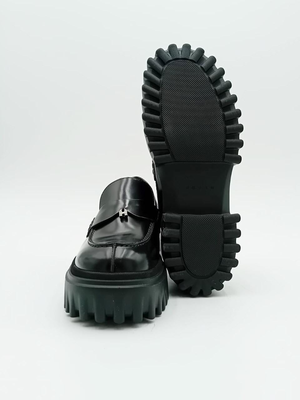 mocassino con passante HXW7000FV50UDWB999 NERO HOGAN