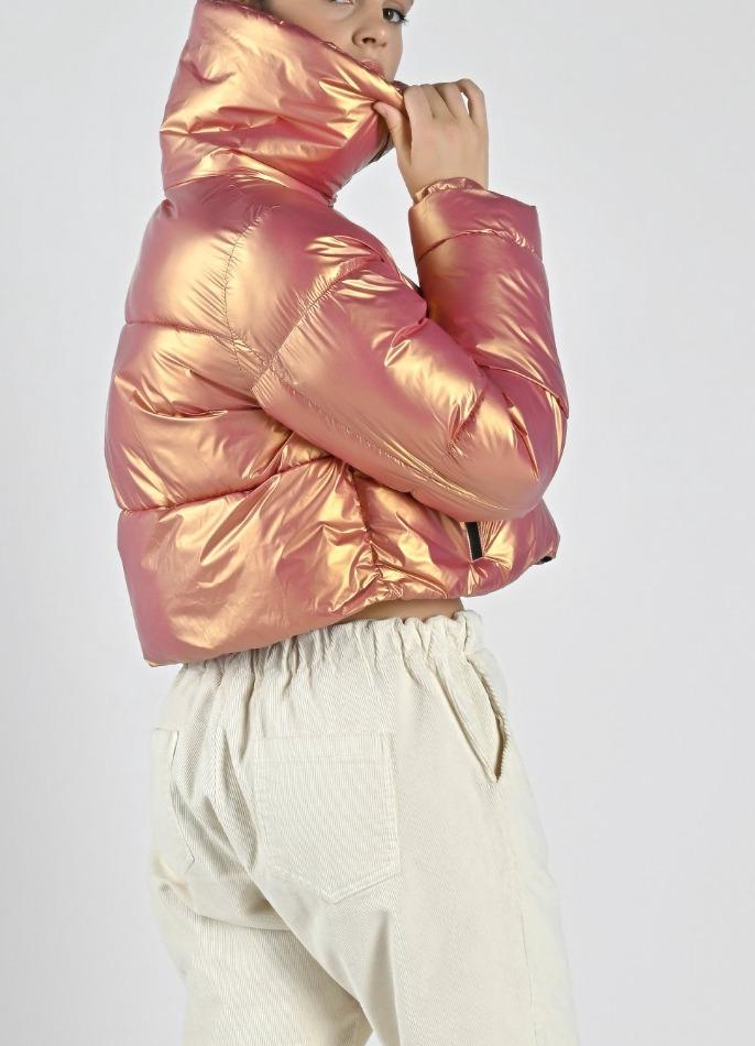 G221251WRES PEACH CANADIAN